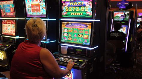 Exposing the links between gambling and suicide | SBS News