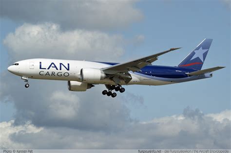 Boeing 777 Freighter (777F) - Specifications - Technical Data / Description