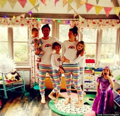 Jamie Oliver And Family Pose In Kids' Pyjamas As They Prepare For ...