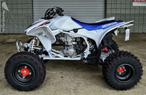 Review of Honda TRX450R 2017: pictures, live photos & description Honda ...