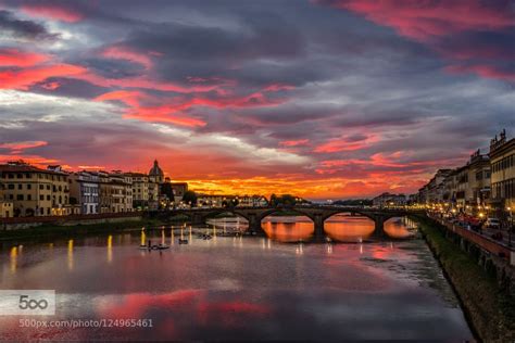 Arno River at Sunset | Arno river, Beautiful places to travel, Arno