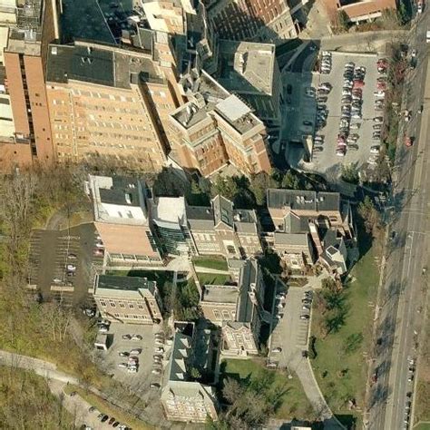 'Good Samaritan Hospital' by Robert Mills in Cincinnati, OH (Google Maps)