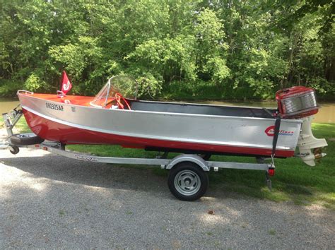 Crestliner boat for sale from USA