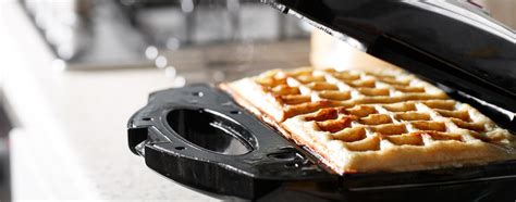 8 Best Waffle Makers In 2019 [Buying Guide] – Instash