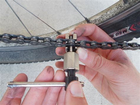 How to Fix a Slipped Bicycle Chain - iFixit Repair Guide