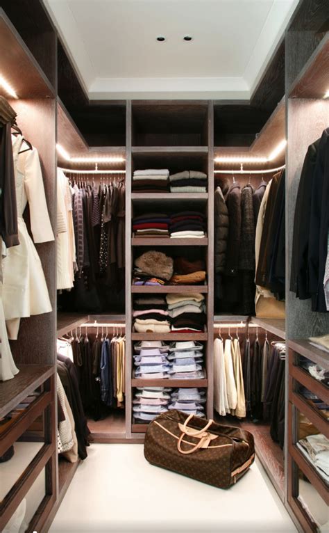 small dressing room - Google Search Closet Interior, Closet Decor, Diy ...