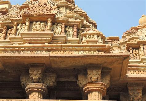 Temples Of Khajuraho - Harstuff Travel