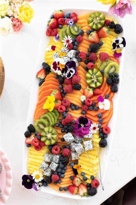 How to Build a Beautiful Fruit Tray - SevenLayerCharlotte