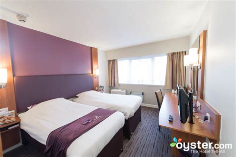 Premier Inn Glasgow City Centre (Argyle Street) Hotel Review: What To ...