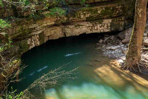 What is the Best Hiking Trail in Mammoth Cave National Park?