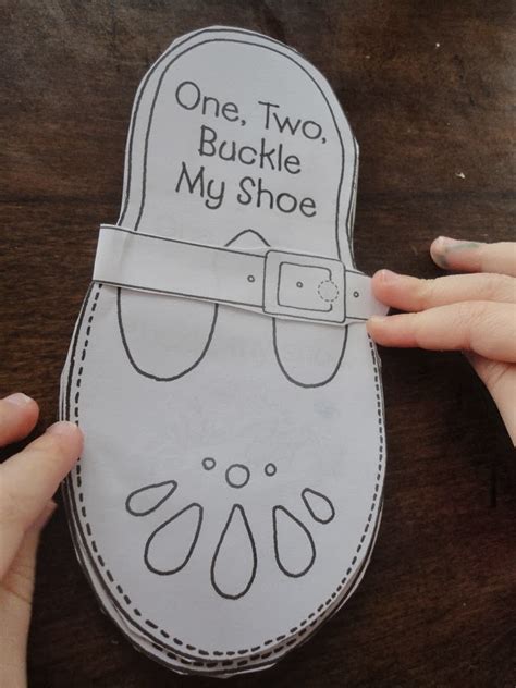 One Two Buckle My Shoe Printable - prntbl.concejomunicipaldechinu.gov.co