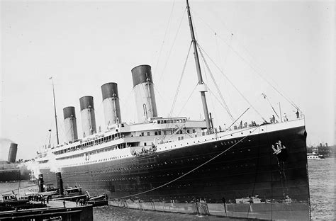 The Photographic History of RMS Olympic (Titanic's Sister Ship), 1911 ...