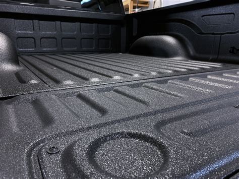 Buy Spray-on Truck Bed Liner Online | Autoplex Restyling Centers ...