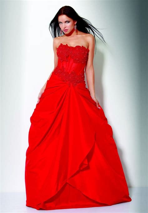 WhiteAzalea Ball Gowns: Ball Gown Prom Dresses with Flame Red