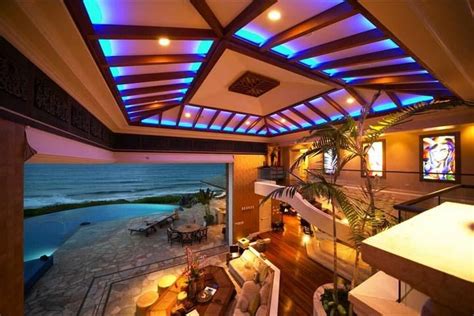 Tiger Woods' House | Luxury house designs, House design, House design ...