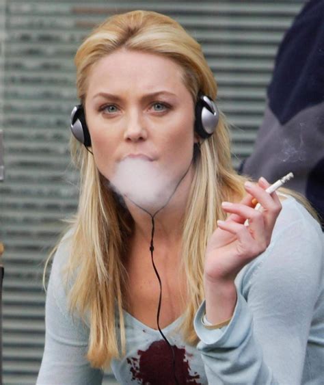 Female Celebrities Smoking Cigarettes | Cigarettes and Smokers