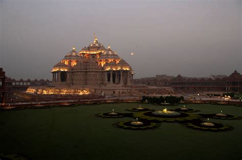 : Akshardham Night View - The Divine India