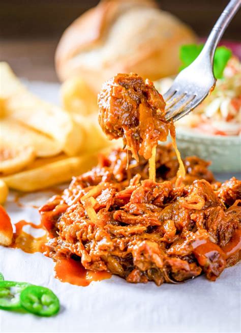 Easy Jackfruit Pulled Pork (Vegan) - Wow, It's Veggie?!