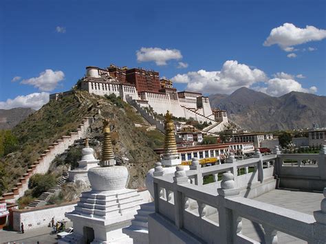 Potala Palace Tibet China Panorama (2) - 1454 :: World All Details