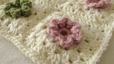 3 Magnificent Ideas of the Free Crochet Rose Afghan Pattern - mecrochet.com