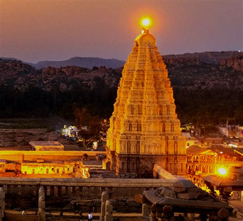 Virupaksha Temple Hampi | Historical Places in Hampi