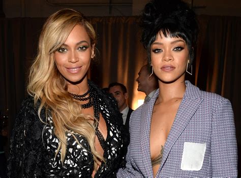 Rihanna Shuts Down Beyoncé Feud Rumors