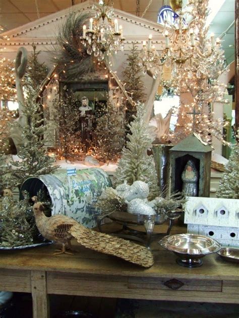 40 Traditional Christmas Decorations | DigsDigs