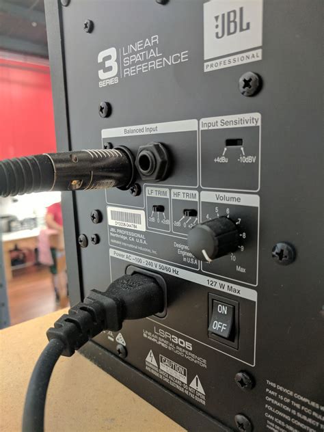 How to Connect a DAC to Powered Speakers, Xbox One, or PS4 – JDS Labs Blog