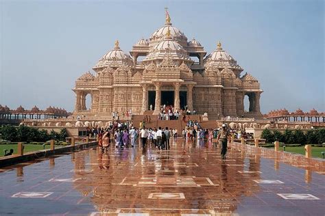 South Delhi Spiritual Private Tour: Akshardham, ISKCON Temples 2024 ...