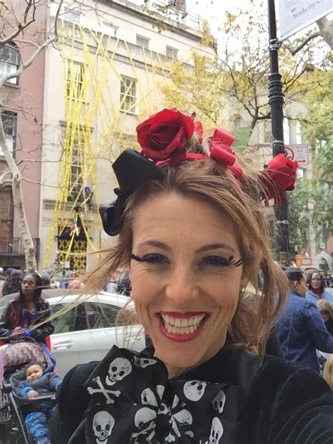 Bloomberg TV Host Stephanie Ruhle ‘Ruhles’ Halloween In New York City!