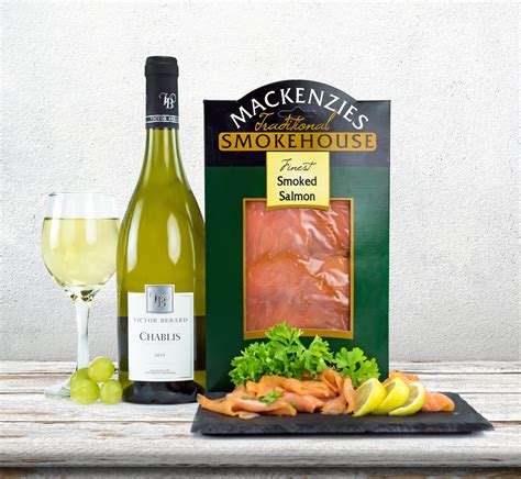 Smoked Salmon and Wine | 123 Hampers