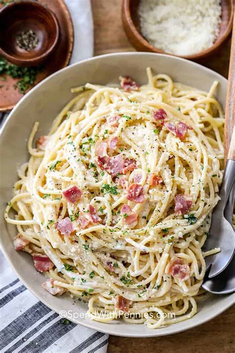 Spaghetti Carbonara With Egg