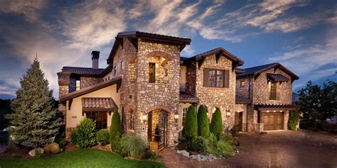 New Denver Home Developments | Celebrity Custom Homes in Colorado