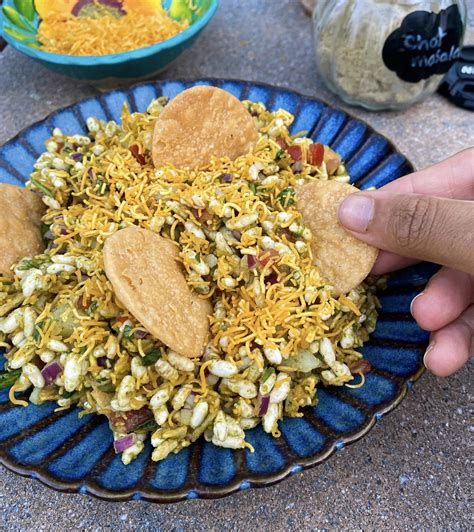 Bhel Puri Chaat - EatsByRamya