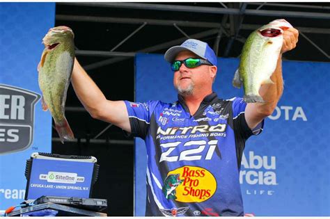 Prestigious Bassmaster fishing tournament on St. Lawrence River a go ...