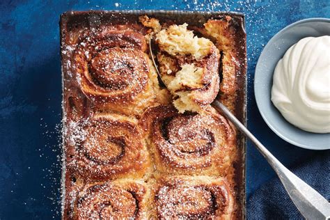 Cinnamon scrolls with condensed milk custard recipe