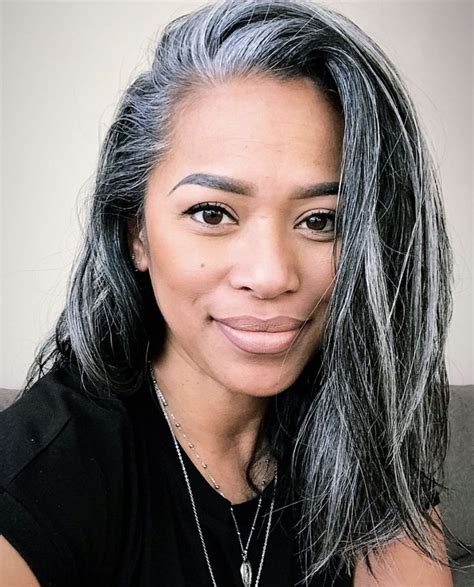 ‘Gray Blending’ Is the Gorgeous New Way to Transition Your Hair ...