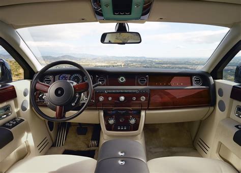 SPORTS CARS: rolls Royce ghost interior images