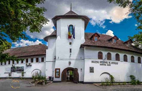 Why to visit The Village Museum in Bucharest? - BookToursRomania