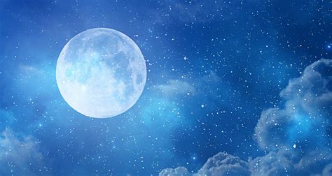 What is a Blue Moon And When Is The Next One? - Farmers' Almanac - Plan ...