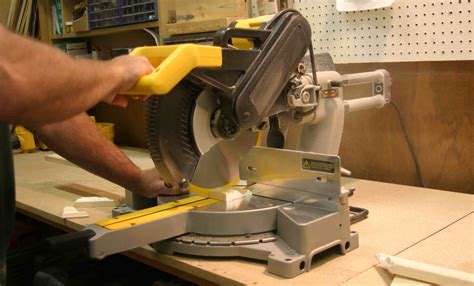 7 Power Tools Every Woodworker Should Have