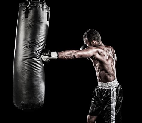 6 điều giúp gia tăng sức mạnh tối đa khi đấm bao cát boxing