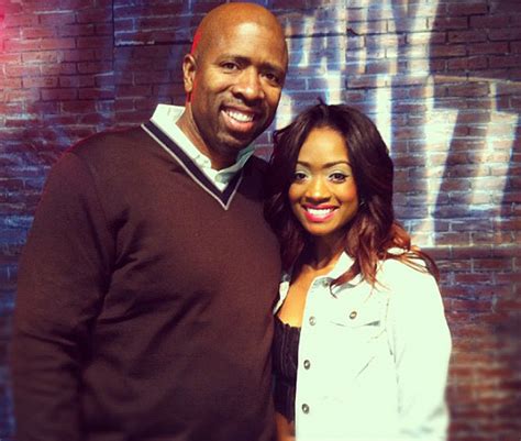 Meet The Smiths: TNT's Kenny "The Jet" Smith & Daughter Kayla Smith ...