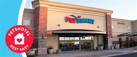 PetSmart Dog Boarding, Dog Hotel Locations - Woodinville, Washington