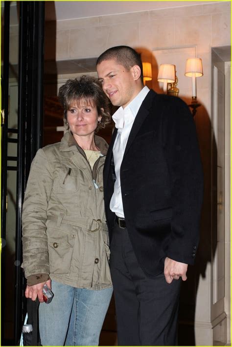 Wentworth Miller Makes a Paris Prison Break: Photo 998321 | Pictures ...