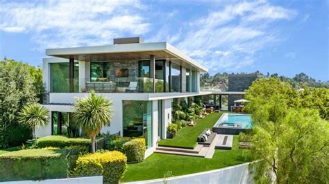 Zedd Sells $18.4 Million Beverly Hills Mansion: Photos - EDM.com - The ...