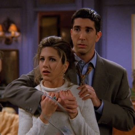 rachel green and ross geller | Ross and rachel, Ross geller, Rachel green