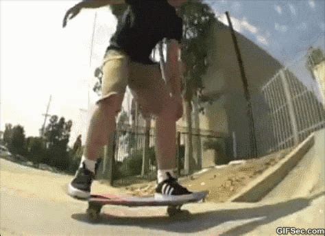 Picture - Cool skateboard trick GIF - Viral Viral Videos