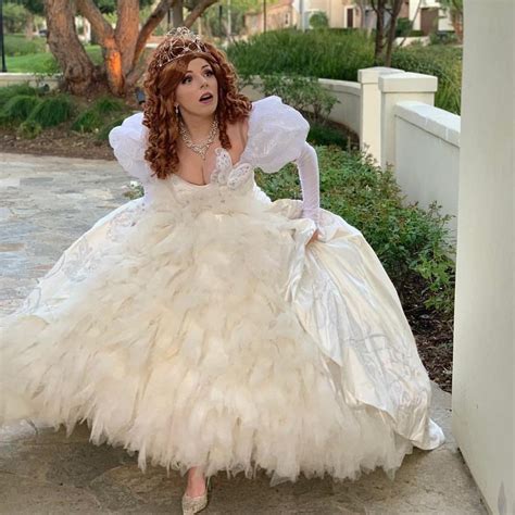 Giselle White Wedding Costume, Dress Enchanted Film, Disney Character ...