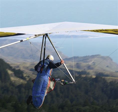 Hang gliding | Safety, Equipment & Locations | Britannica